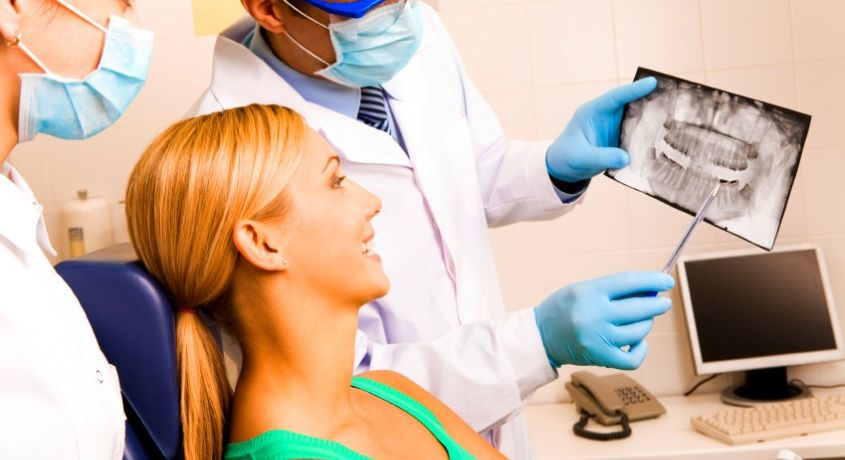 Панорамный снимок полости рта + бесплатная консультация врача со скидкой 80% в стоматологической клинике «Стиль Дент».