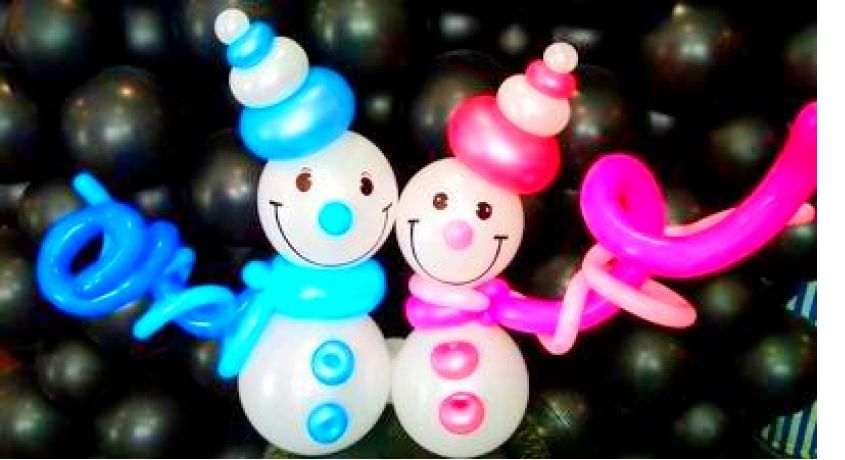 Воздушный подарок к новогодним праздникам! Композиции из шаров со скидкой 50% от праздничного агентства «Шаровары».