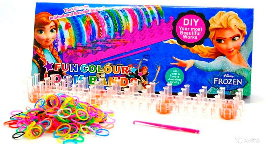 Отличное развлечение для взрослых и детей! Набор резинок для плетения со скидкой 50% от магазина  игрушек «ToyBox».