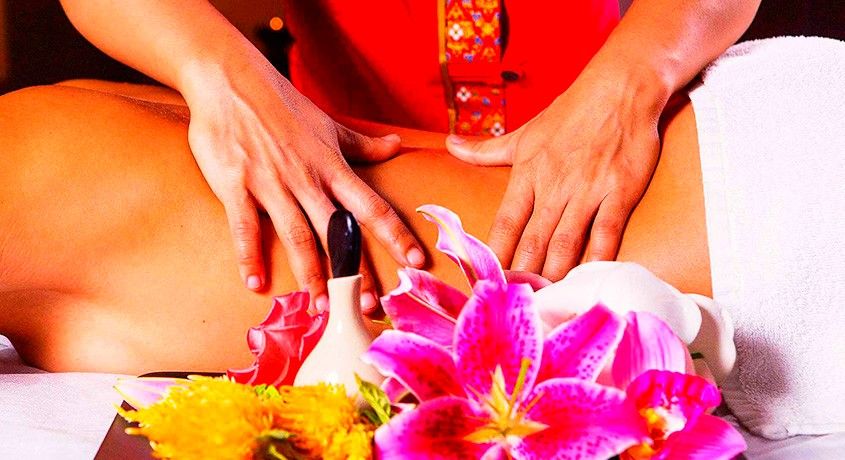 Погрузитесь в расслабляющий мир массажа! Скидка 75% на тайский массаж в 4 руки в центре здоровья и красоты «Turtle Spa».