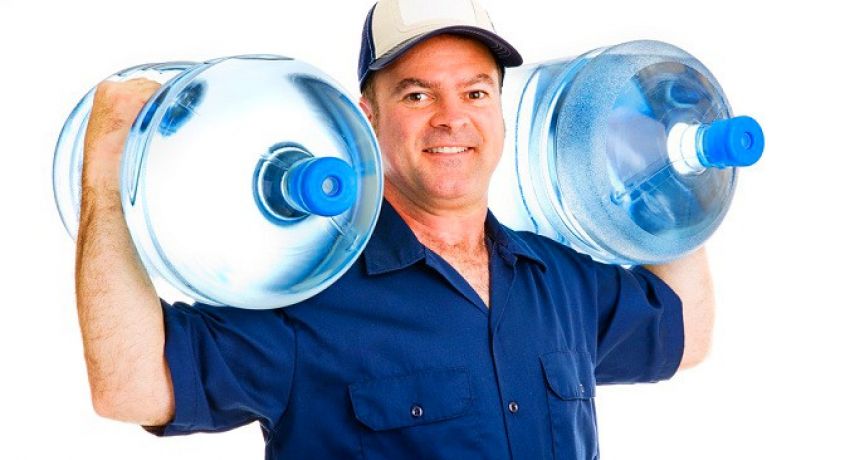 Чистая, свежая, живая! Скидка 50% на заказ 4 бутылей воды "Водичка" от компании «Весёлый водовоз».