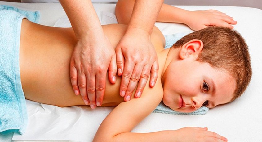Лечебный массаж! Детский массаж при вальгусе стоп, сутулости, сколиозе и искривлении позвоночника с консультацией ортопеда 70%.