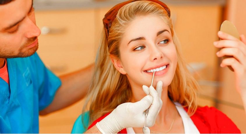 Здоровые зубы - Ваше здоровье! Лечение среднего и поверхностного кариеса и установка светоотверждаемой пломбы со скидкой 50%.