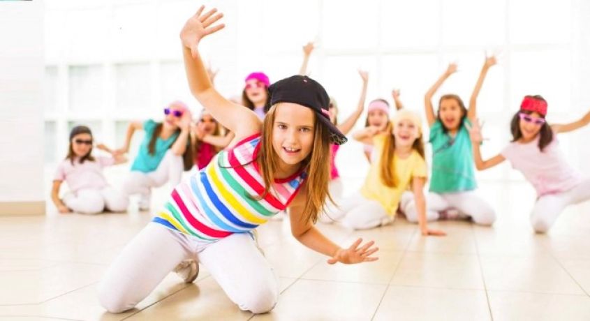 Скидка 100% на пробное занятие для детей по любому из 5 танцевальных направлений + скидка 50% на абонемент из 8 занятий.