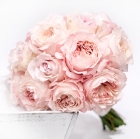 Свадебный букет из пионовидных роз Карамель