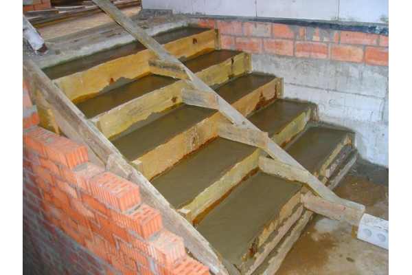 Ремонт бетонных лестниц