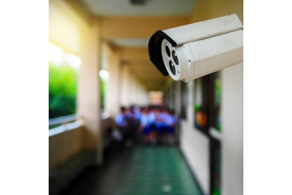 Установка камер видеонаблюдения в школе