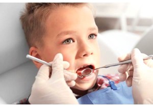 Лечение пульпита постоянного зуба (2 канала) + полная реставрация