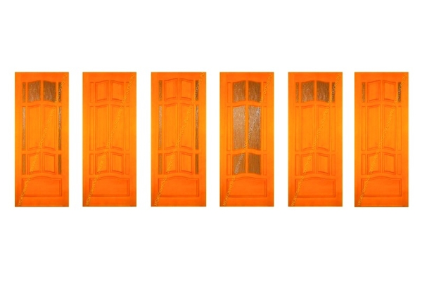 Филенчатые двери из массива сосны 