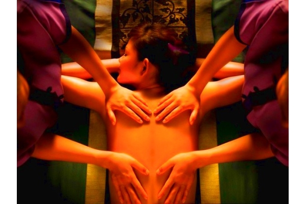 Тайский Традиционный массаж в 4 руки