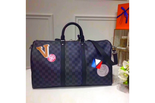Дорожная сумка Keepall от Louis Vuitton 