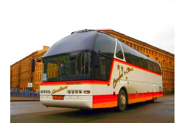 Мойка автобуса типа Neoplan
