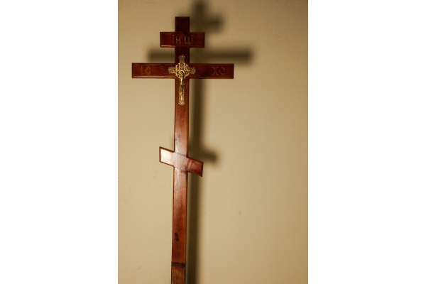 Кресты надгробные деревянные
