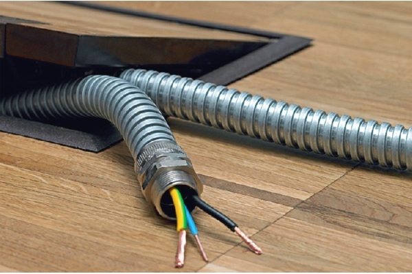Монтаж защищенного кабеля