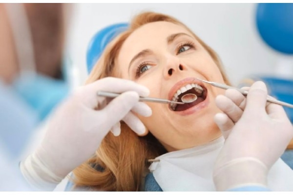 Восстановление зуба пломбой с нарушением контактного пункта II класс по Блэку