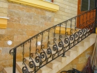 Кованые перила для лестницы в частном доме КЛВ-3
