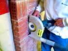 Штробление стены в кирпиче или пеноблоке шириной до 40 мм