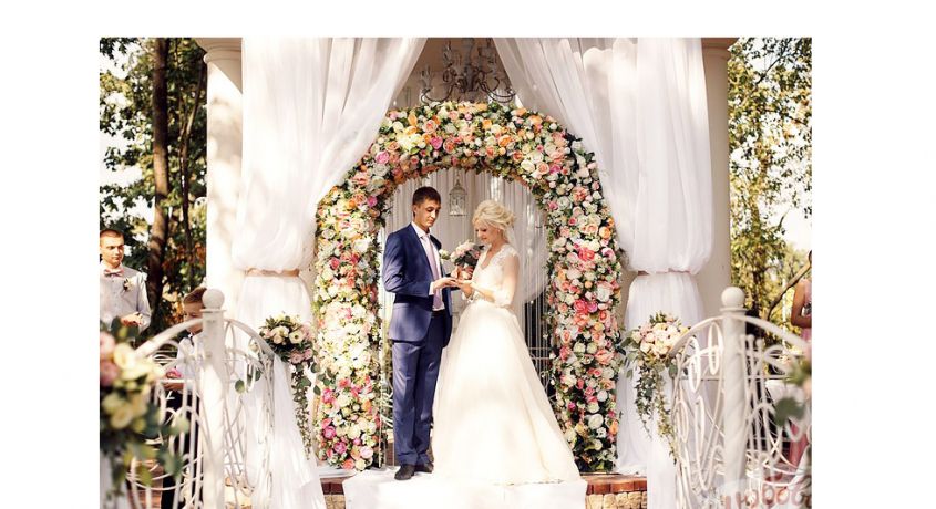 Оформление свадебной выездной регистрации брака со скидкой 50% от студии декора и свадебного дизайна «NATALIA SINOLUP».