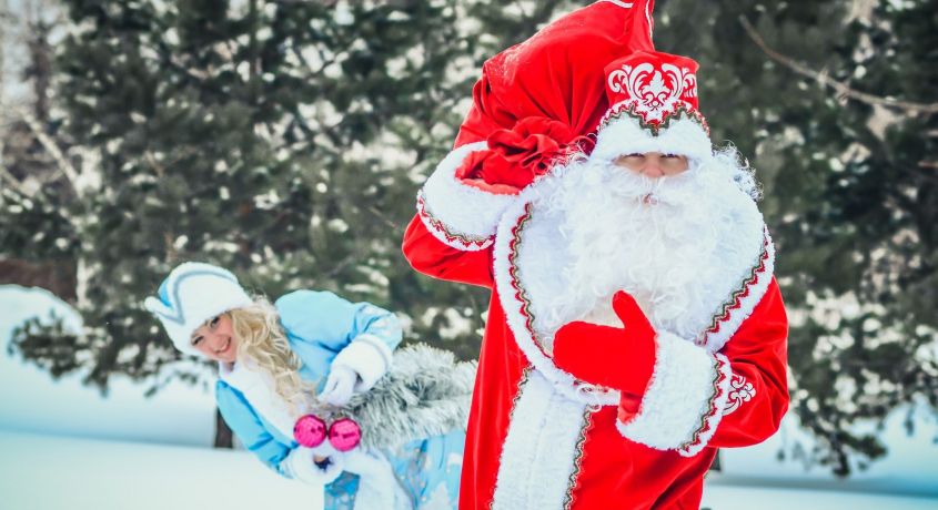 Новогоднее чудо - это просто!  Выезд деда мороза и снегурочки на дом или новогодний квест для детей «Там на неведомых дорожках» со скидкой 50%