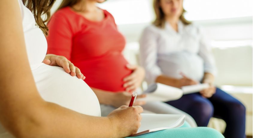 Уникальный курс из 4-х занятий по подготовке к родам со скидкой 55% от курсов для беременных «Быть Мамой - Легко».