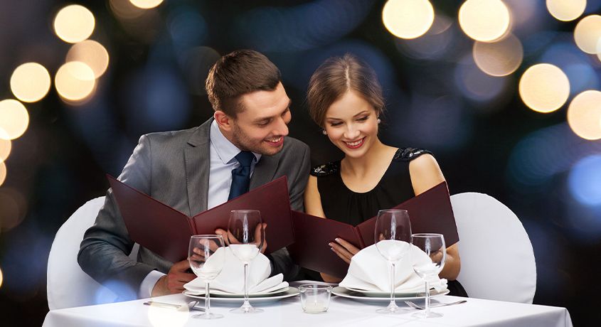 Пригласи любимого на свидание! Только с 22 по 25 февраля скидка 50% на ужин в ресторане «Адам и Ева».