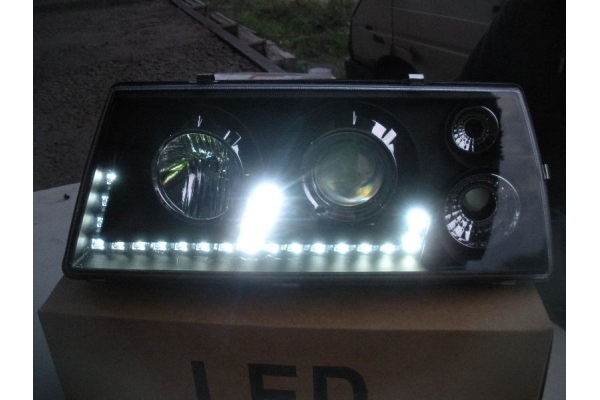 Фары 2108-09, черный фон со светодиодными дневными ходовыми огнями (2шт) ProSport