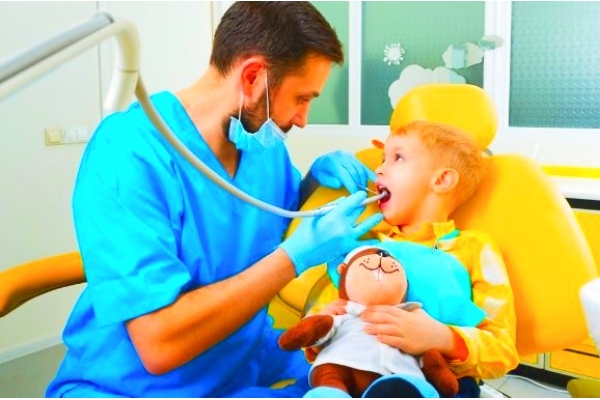 Первичное посещение ребенка с заболеванием слизистой оболочки рта