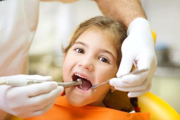 Лечение осложненного кариеса постоянных зубов у детей биологическим методом