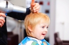 Детская укладка волос феном (короткие волосы)