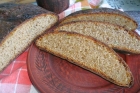 Хлеб ржано-пшеничный с семенами