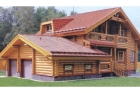Проект деревянного дома из бревна с гаражом