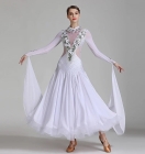 Пошив платья для бальных танцев