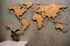 Деревянная карта мира со странами 
