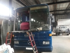 Замена лобового стекла на автобусе  (установка в клей,разделенные стекла)