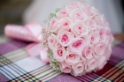 Свадебный букет из розовых роз Роуз